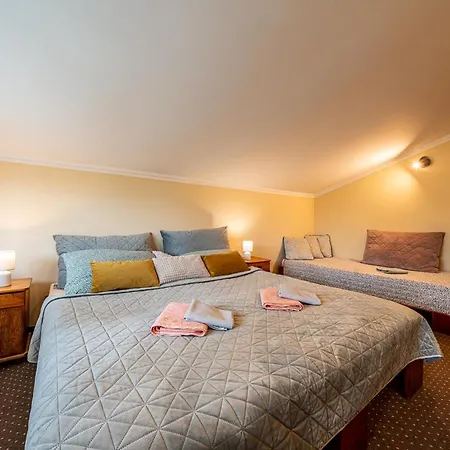 Goscinny Dom Bed & Breakfast *